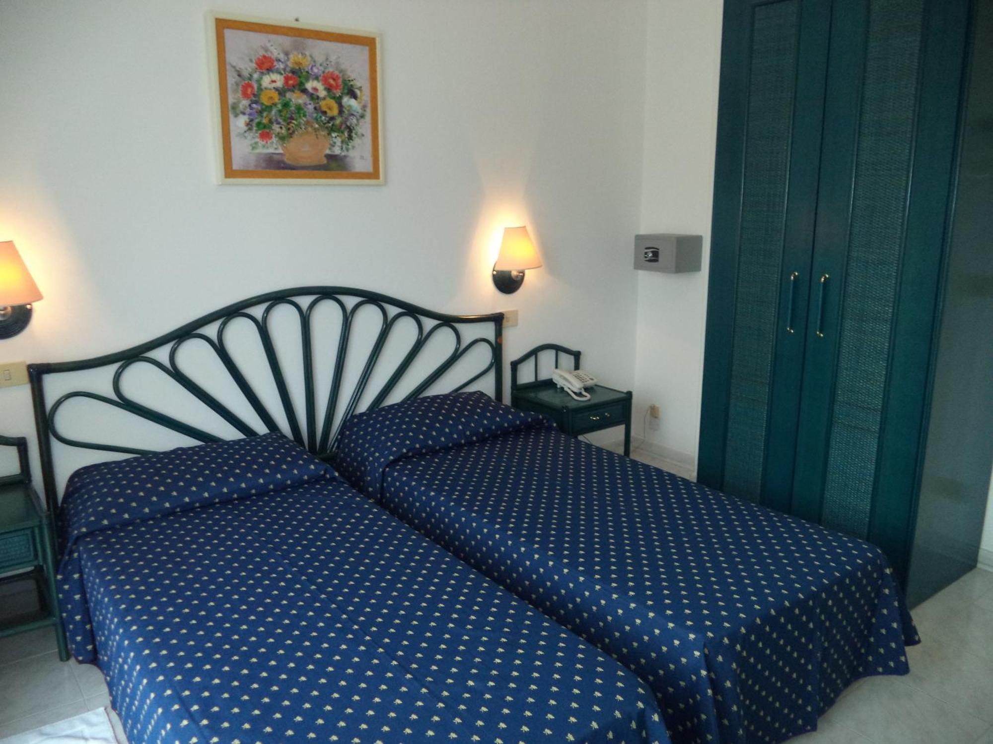 Hotel Miramare Ντιάνο Μαρίνα Δωμάτιο φωτογραφία