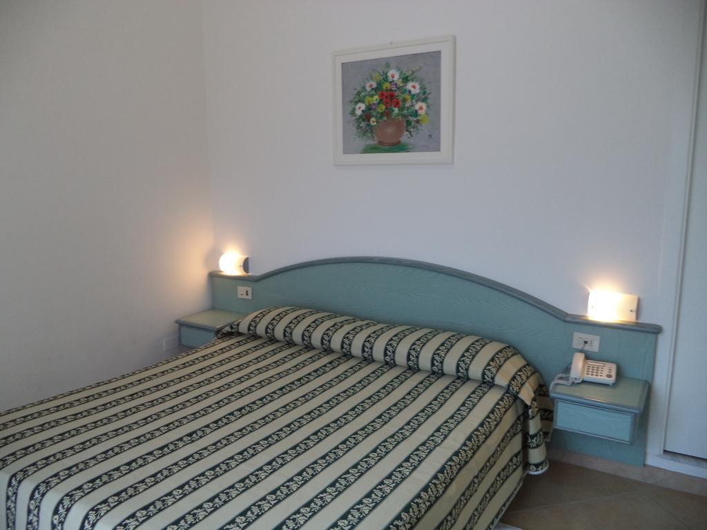 Hotel Miramare Ντιάνο Μαρίνα Δωμάτιο φωτογραφία